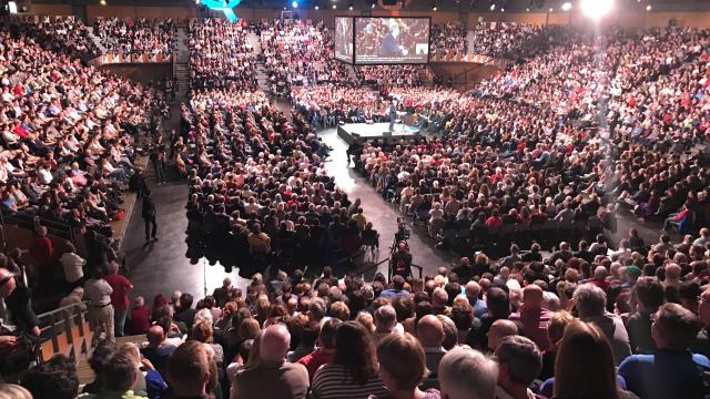 direct-jean-luc-melenchon-en-meeting-au-havre-4-700-personnes_0